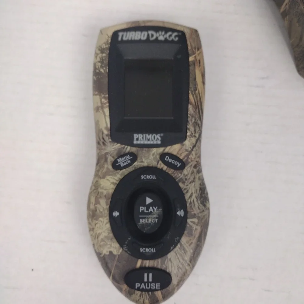 Primos Hunting 3755-S Turbo Dogg Predator Game Animal Call Camouflage Remote